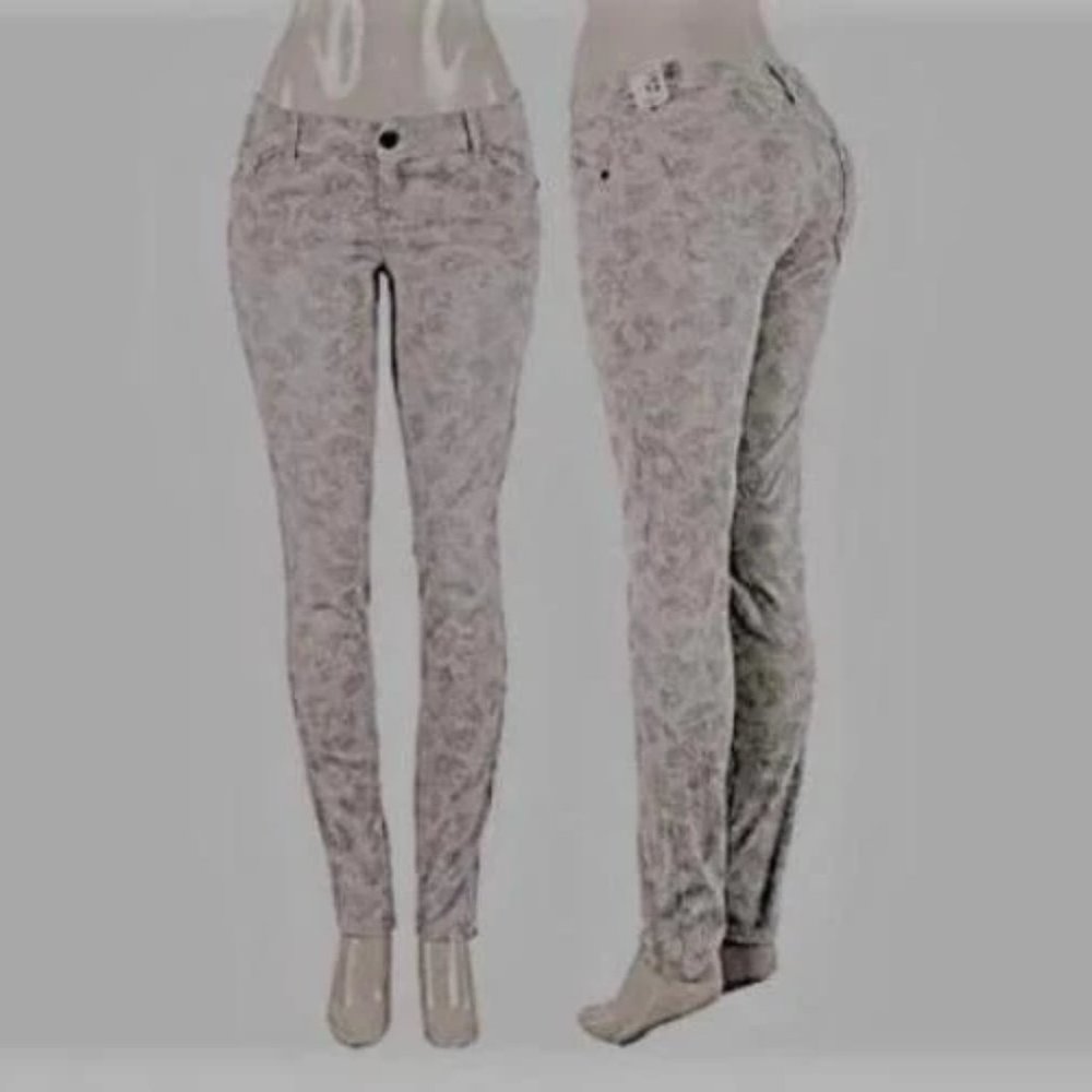 Vanilla Star Paisley Print Beige Jeans